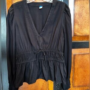 Old Navy Black V-Neck Blouse with Cinched Waist